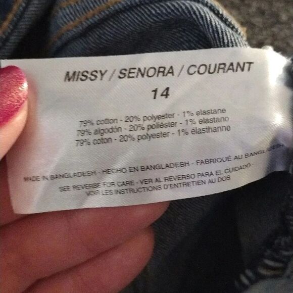 Nine West High Waist Button Hem Short Jean Shorts Plussize 14 - Picture 11 of 12